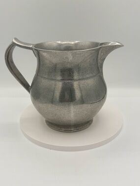 Vintage-Style Wilton Armetale Pewter Pitcher - Silver